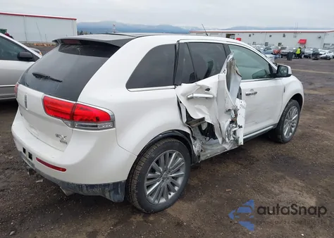 2011 Lincoln Mkx z USA, uszkodzony, nr VIN 2LMDJ8JK3BBJ06201